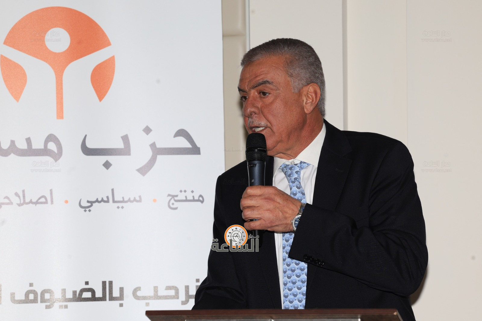 Madar Al-Saa Images 0.6352427230759939