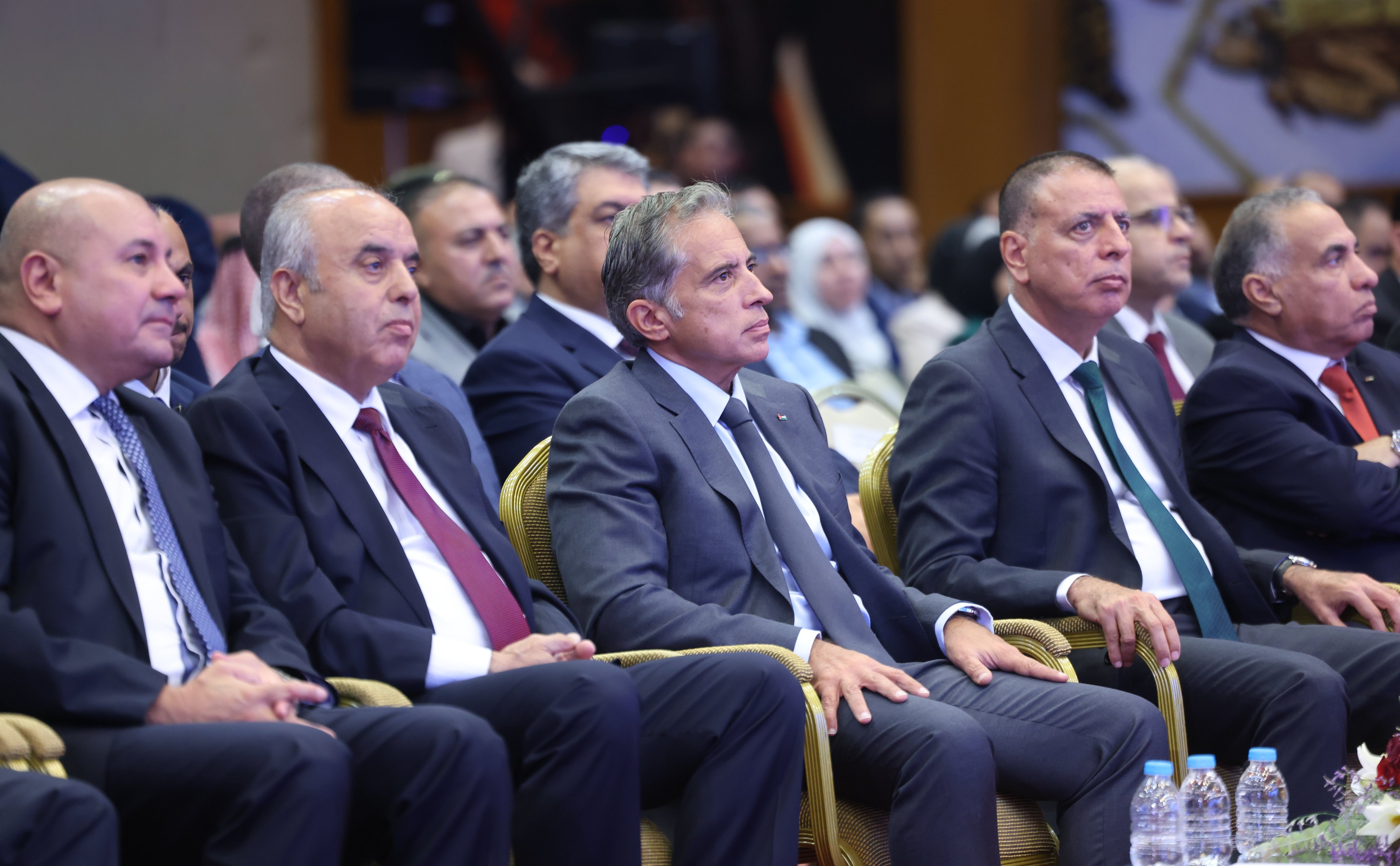 Madar Al-Saa Images 0.7014334085781002