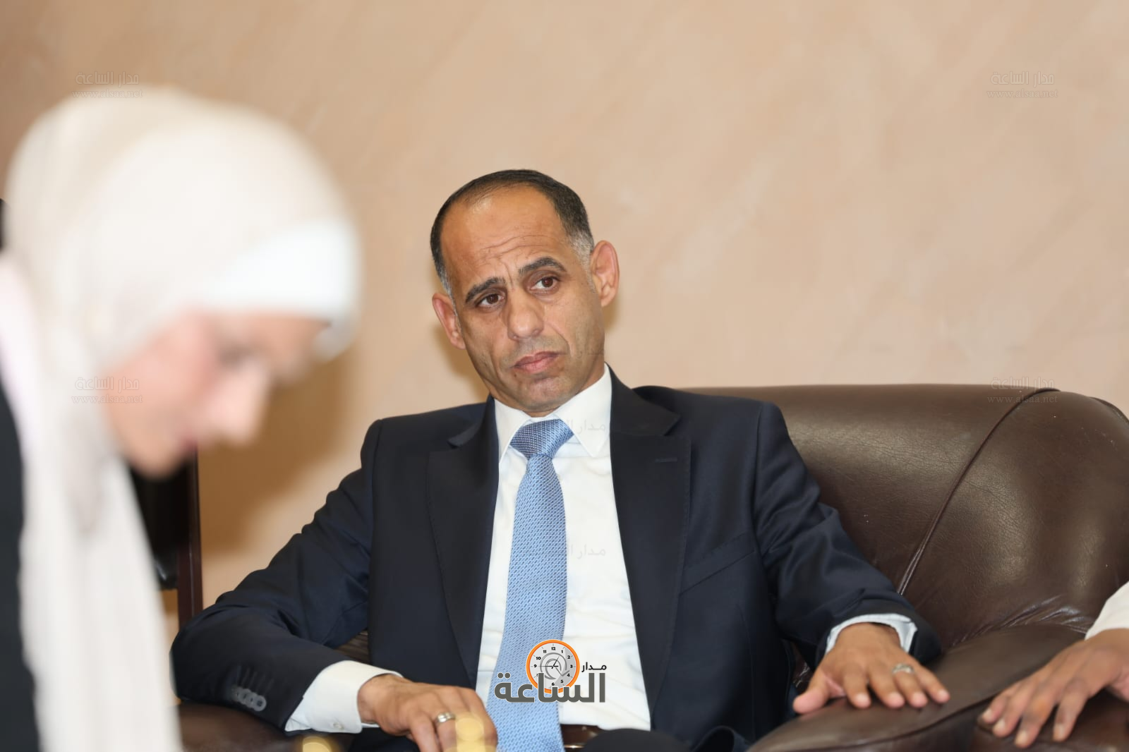 Madar Al-Saa Images 0.38036928383372837