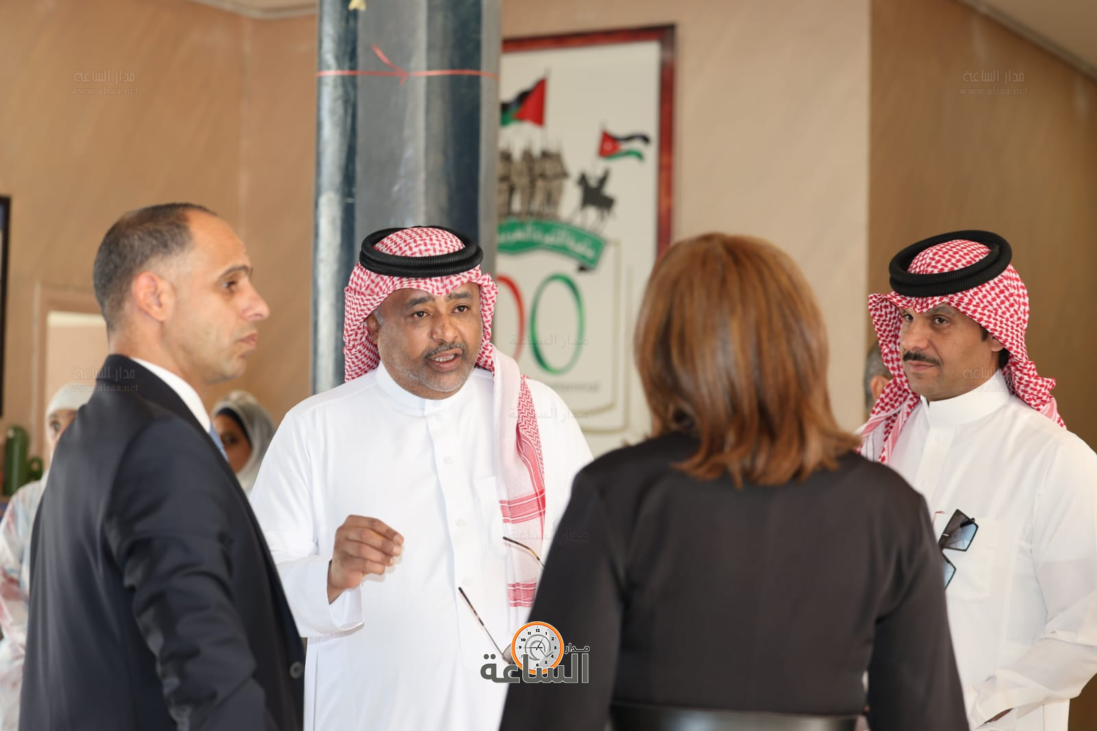 Madar Al-Saa Images 0.3419392071069898