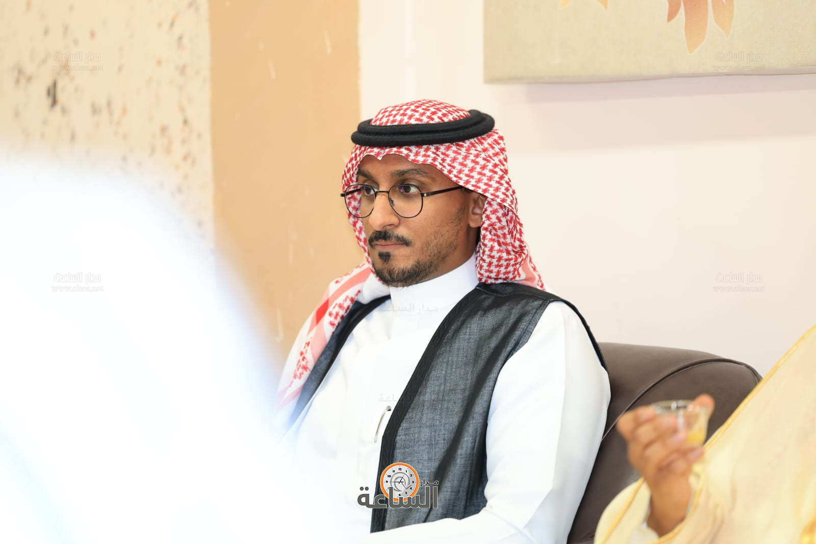 Madar Al-Saa Images 0.4651114731763788