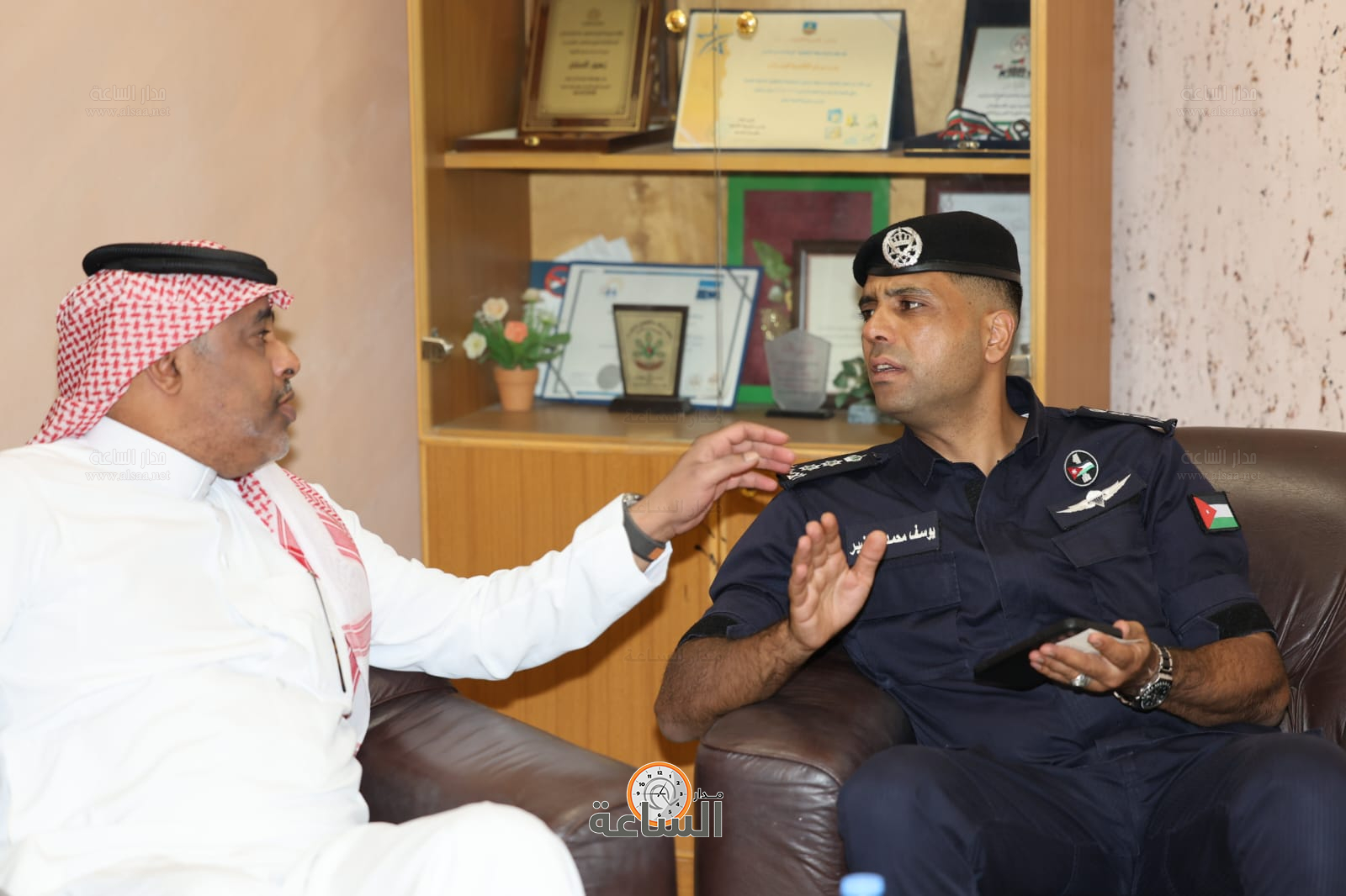 Madar Al-Saa Images 0.19418426647561216