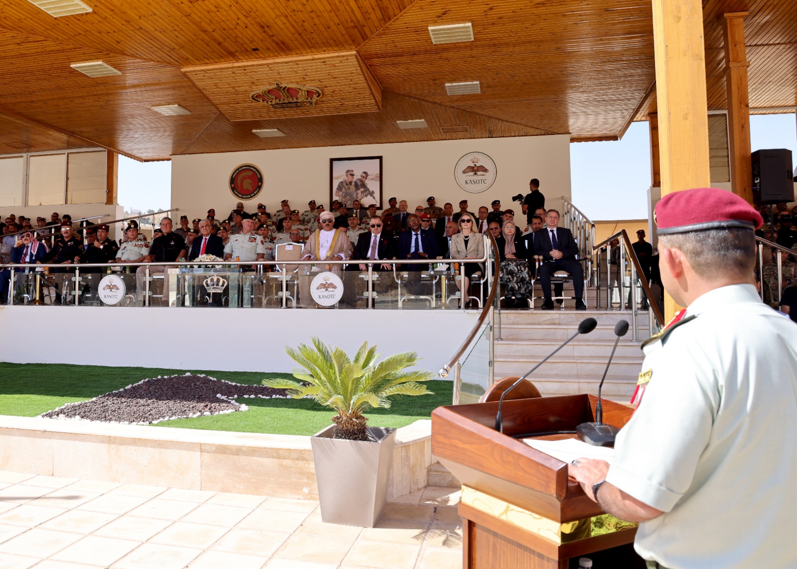 Madar Al-Saa Images 0.6996234771370143