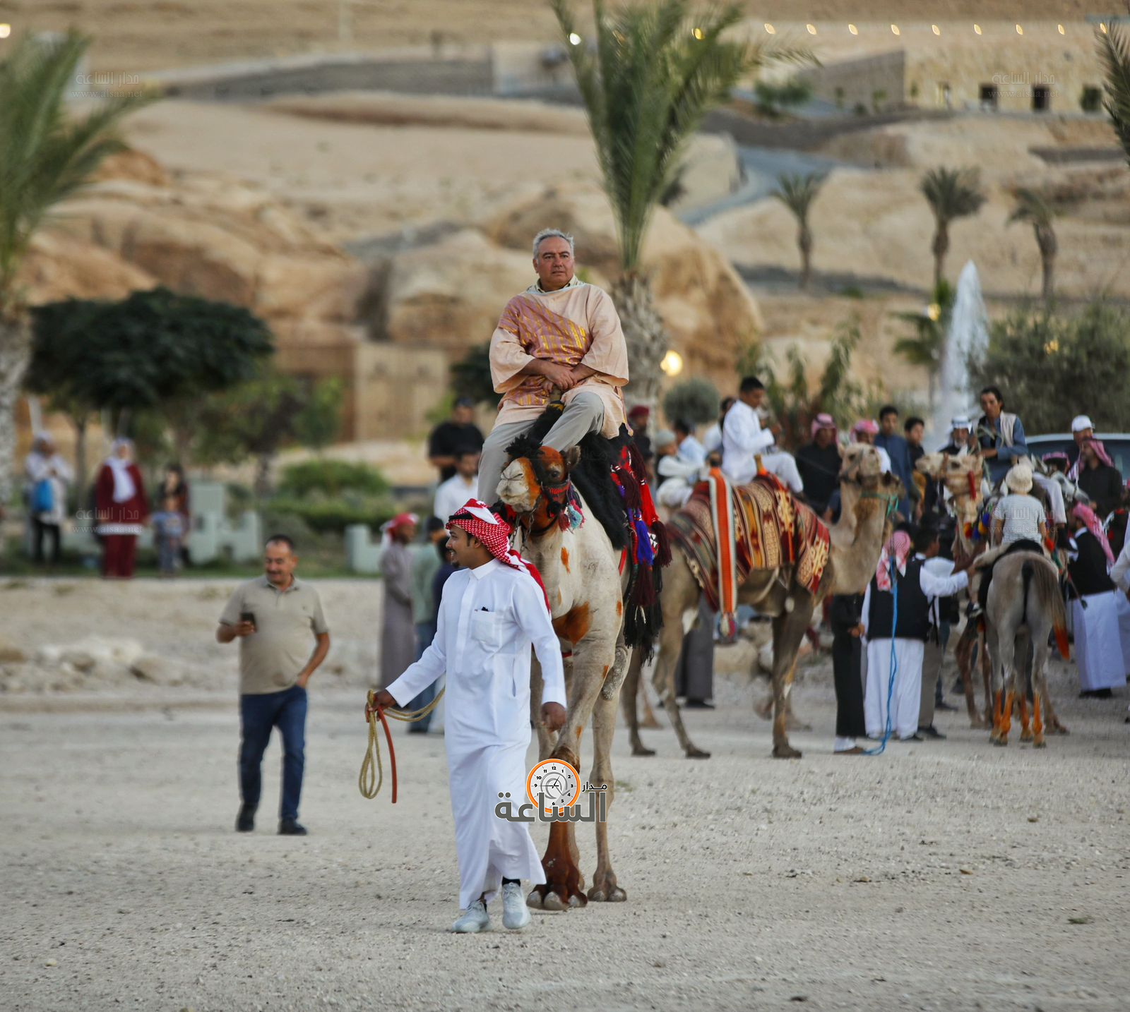 Madar Al-Saa Images 0.8118590584219316