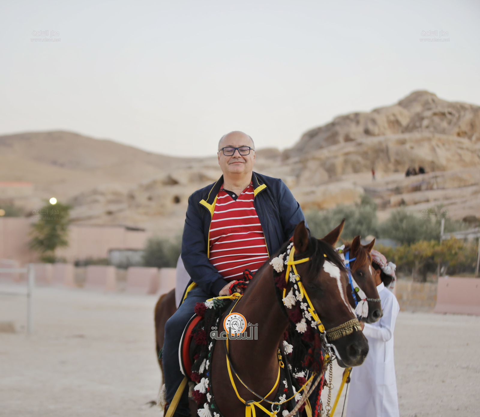 Madar Al-Saa Images 0.4087487917283057