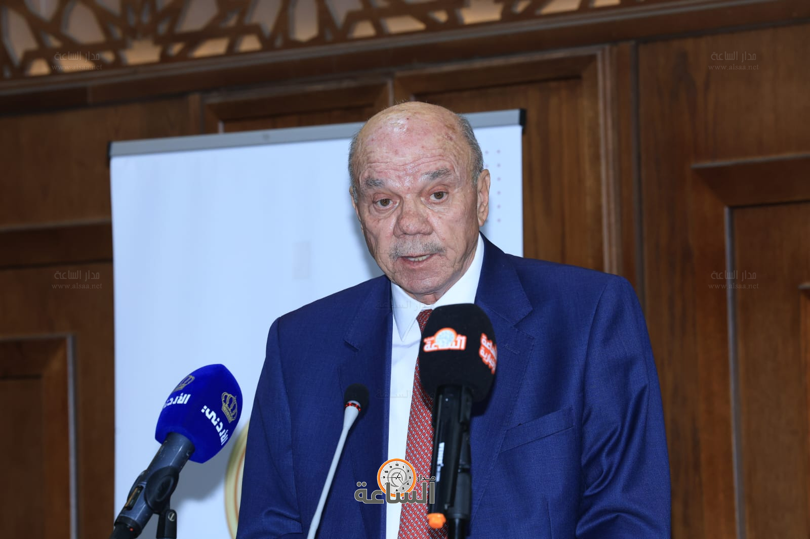 Madar Al-Saa Images 0.22475592674153777