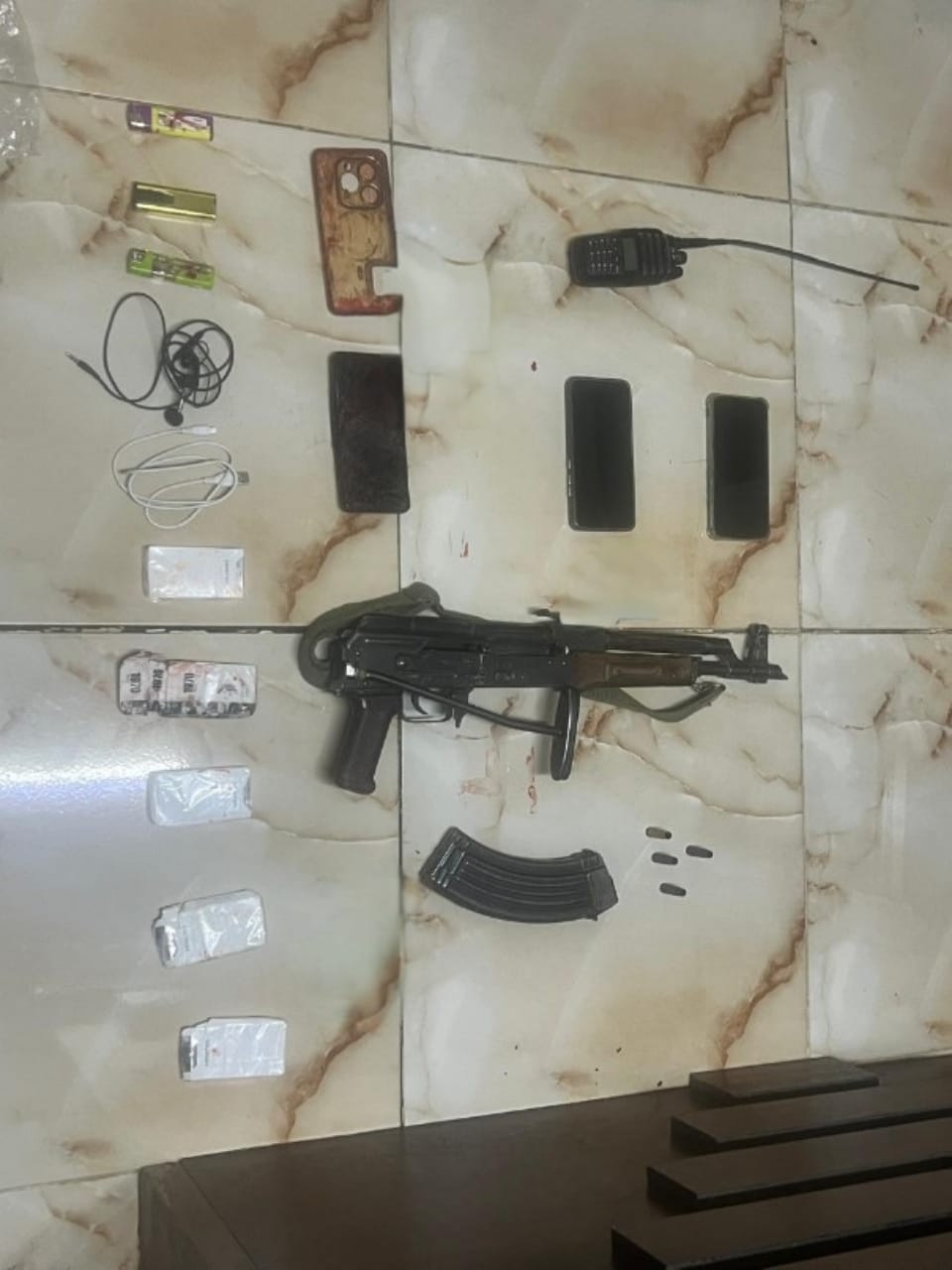 Madar Al-Saa Images 0.6012634673620318