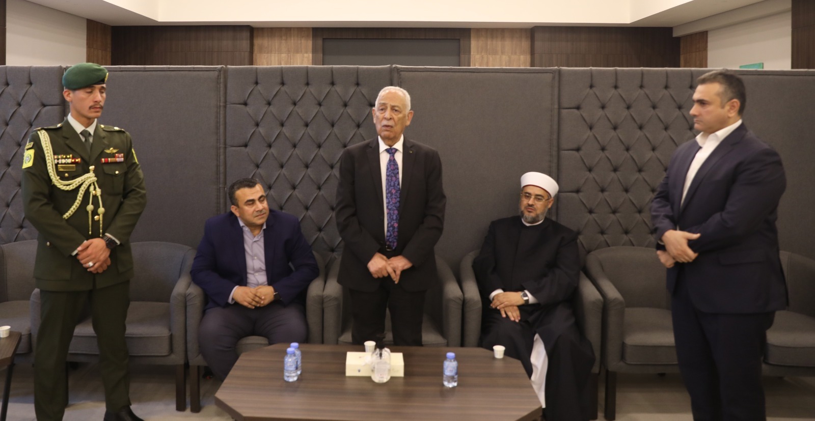 Madar Al-Saa Images 0.9813404218647178