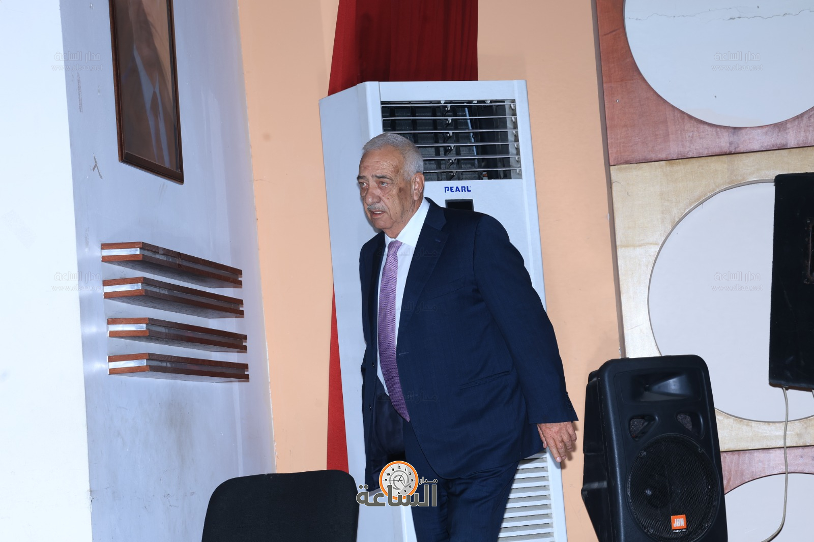 Madar Al-Saa Images 0.27375404536565684