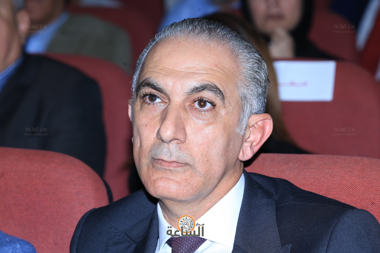 Madar Al-Saa Images 0.87772970614265