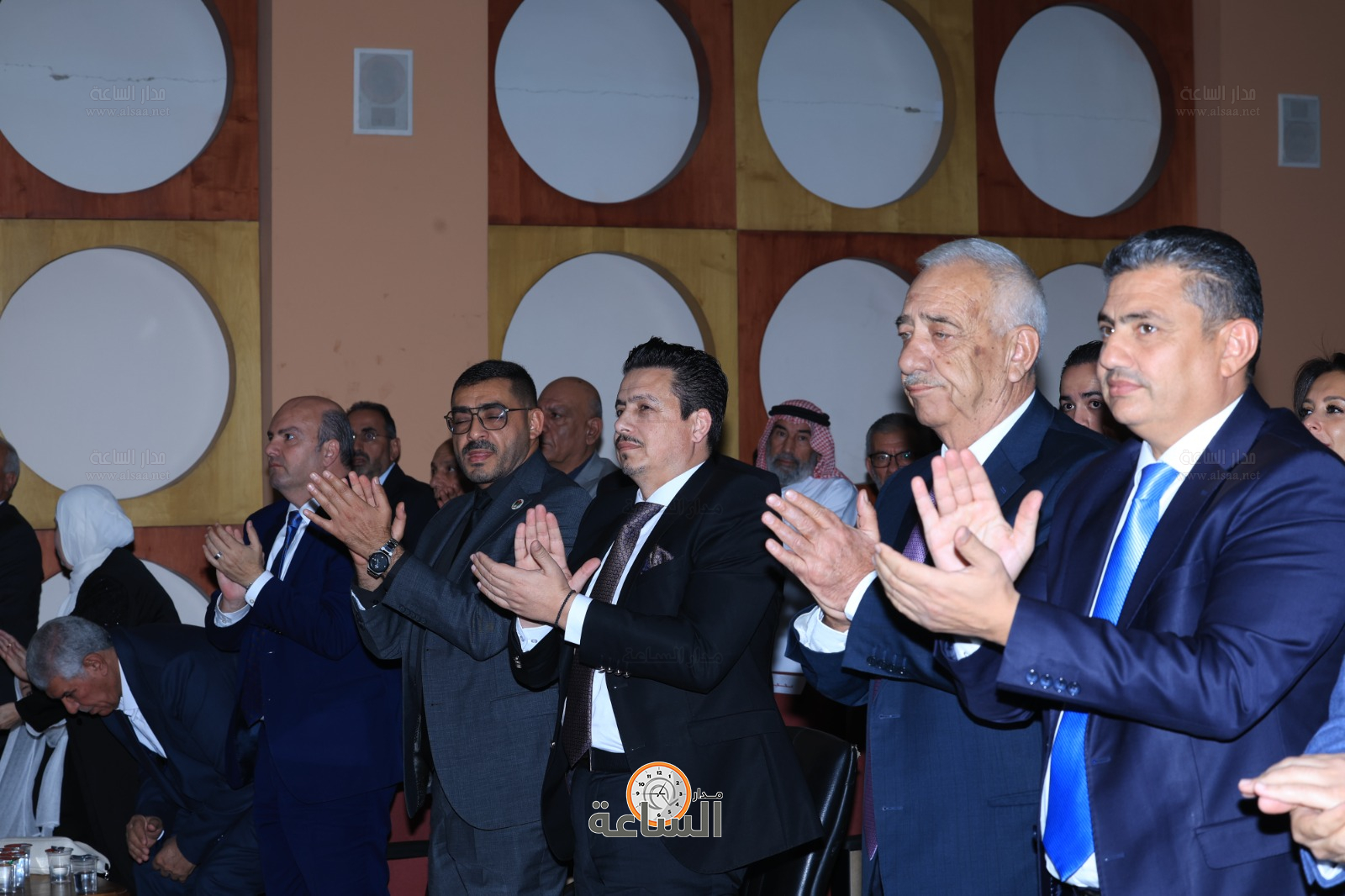 Madar Al-Saa Images 0.594543449626665