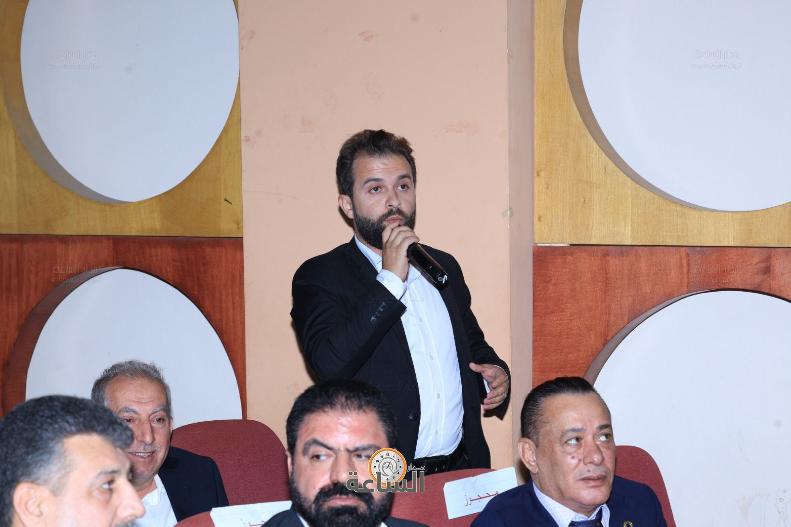 Madar Al-Saa Images 0.34897161962952805