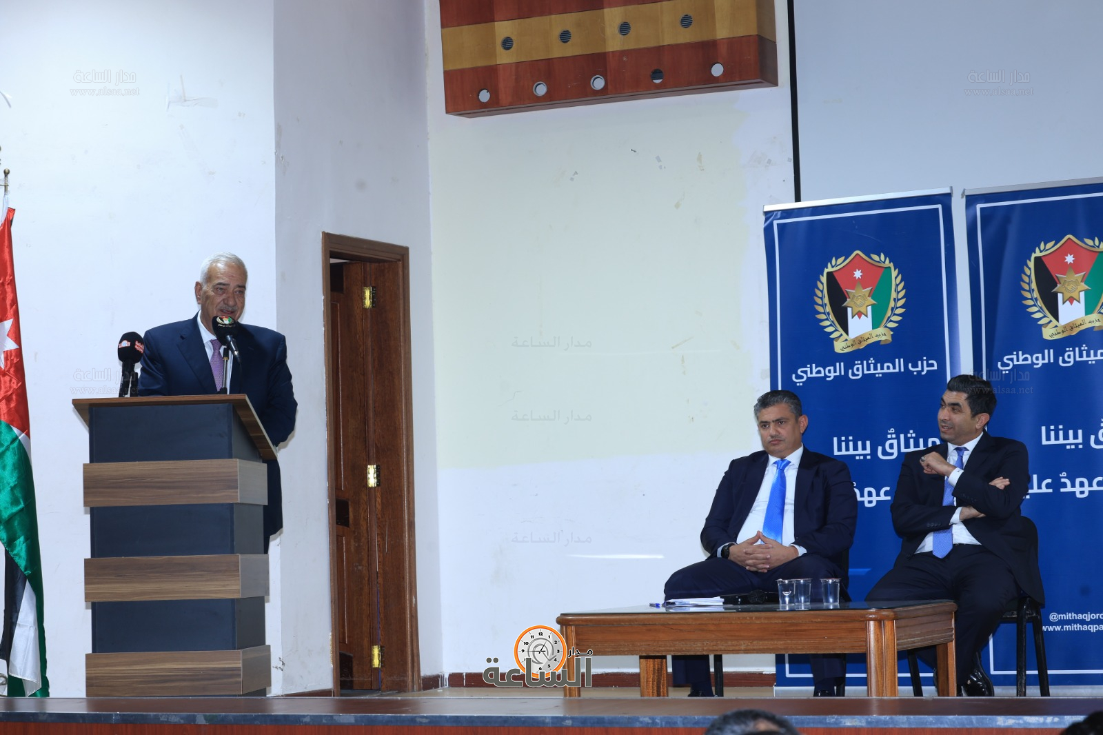 Madar Al-Saa Images 0.4764313442954895