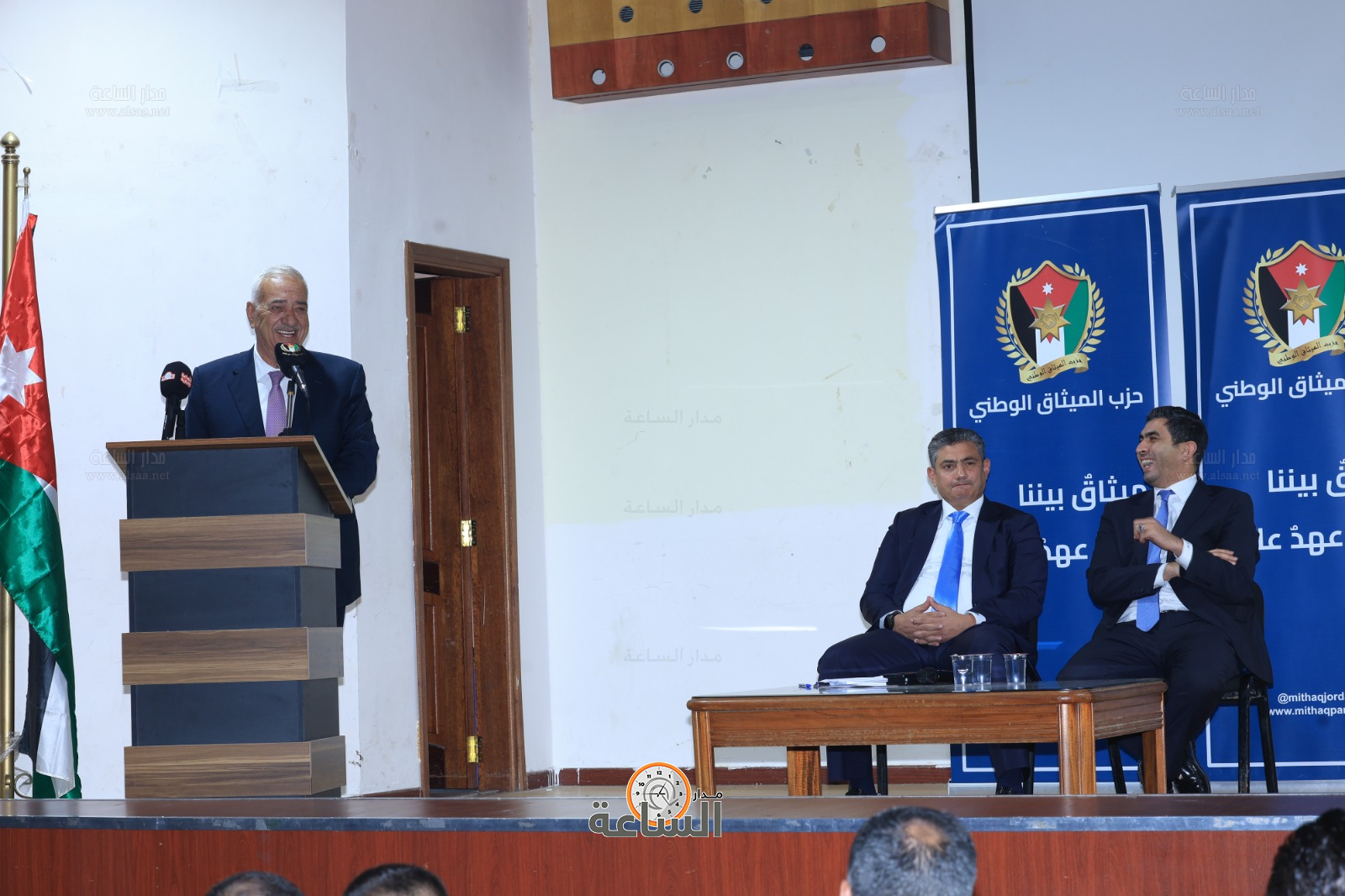 Madar Al-Saa Images 0.6688839454839167