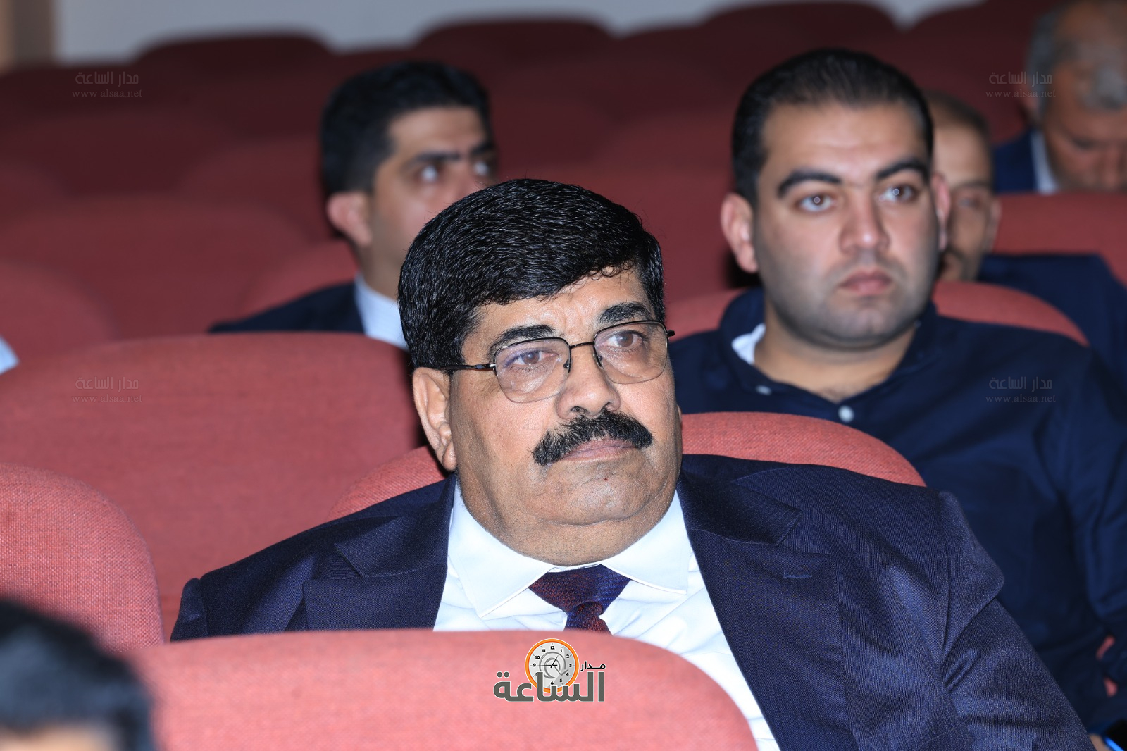 Madar Al-Saa Images 0.9459062369500532