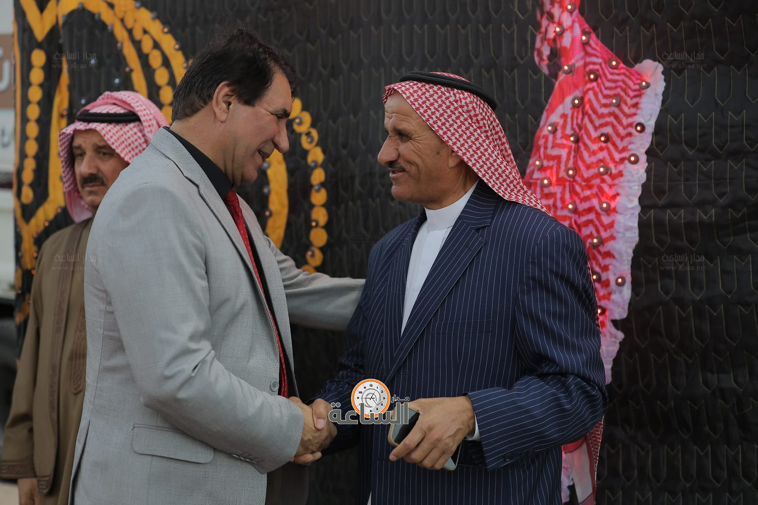 Madar Al-Saa Images 0.9693214855486431