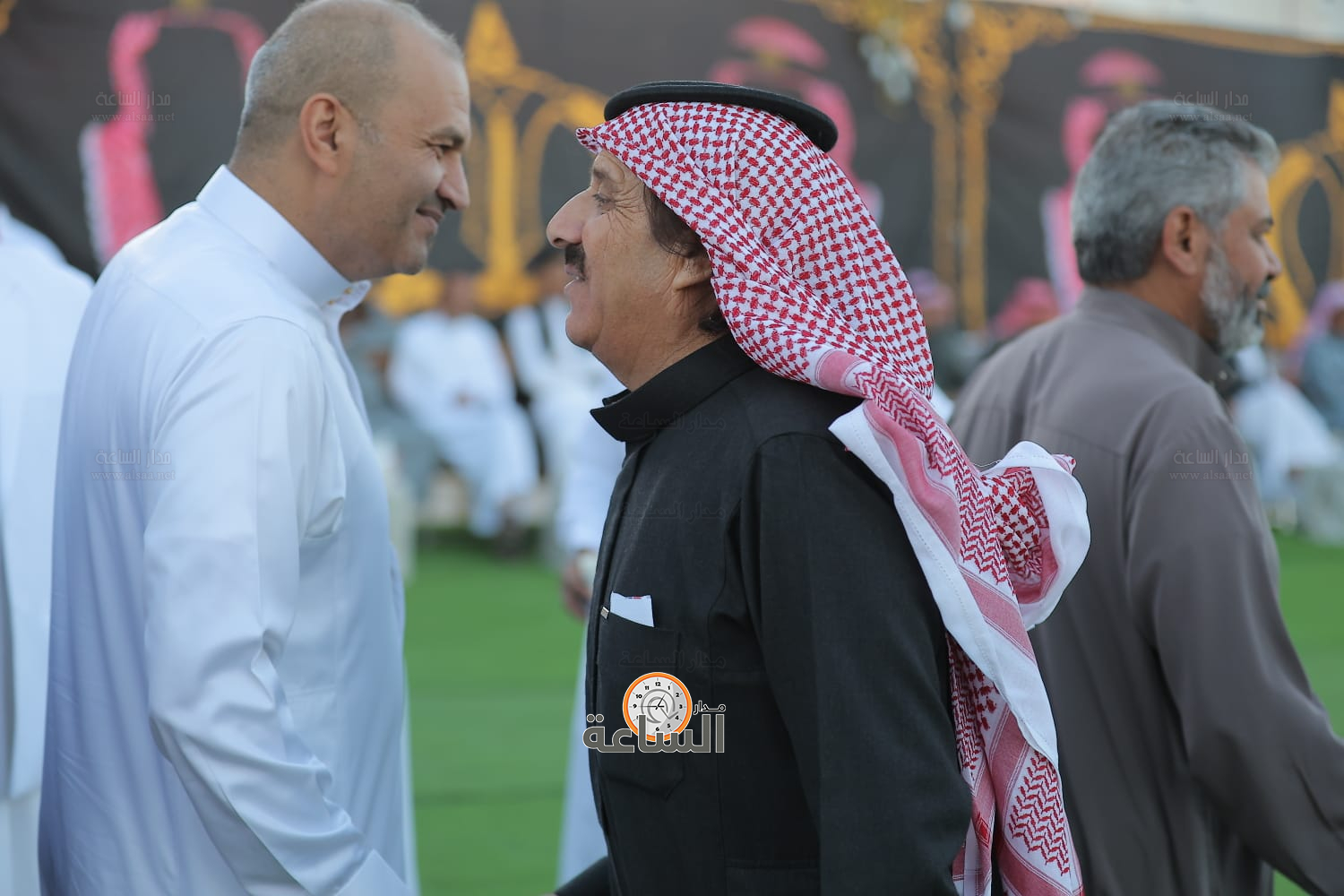 Madar Al-Saa Images 0.43033249095058745