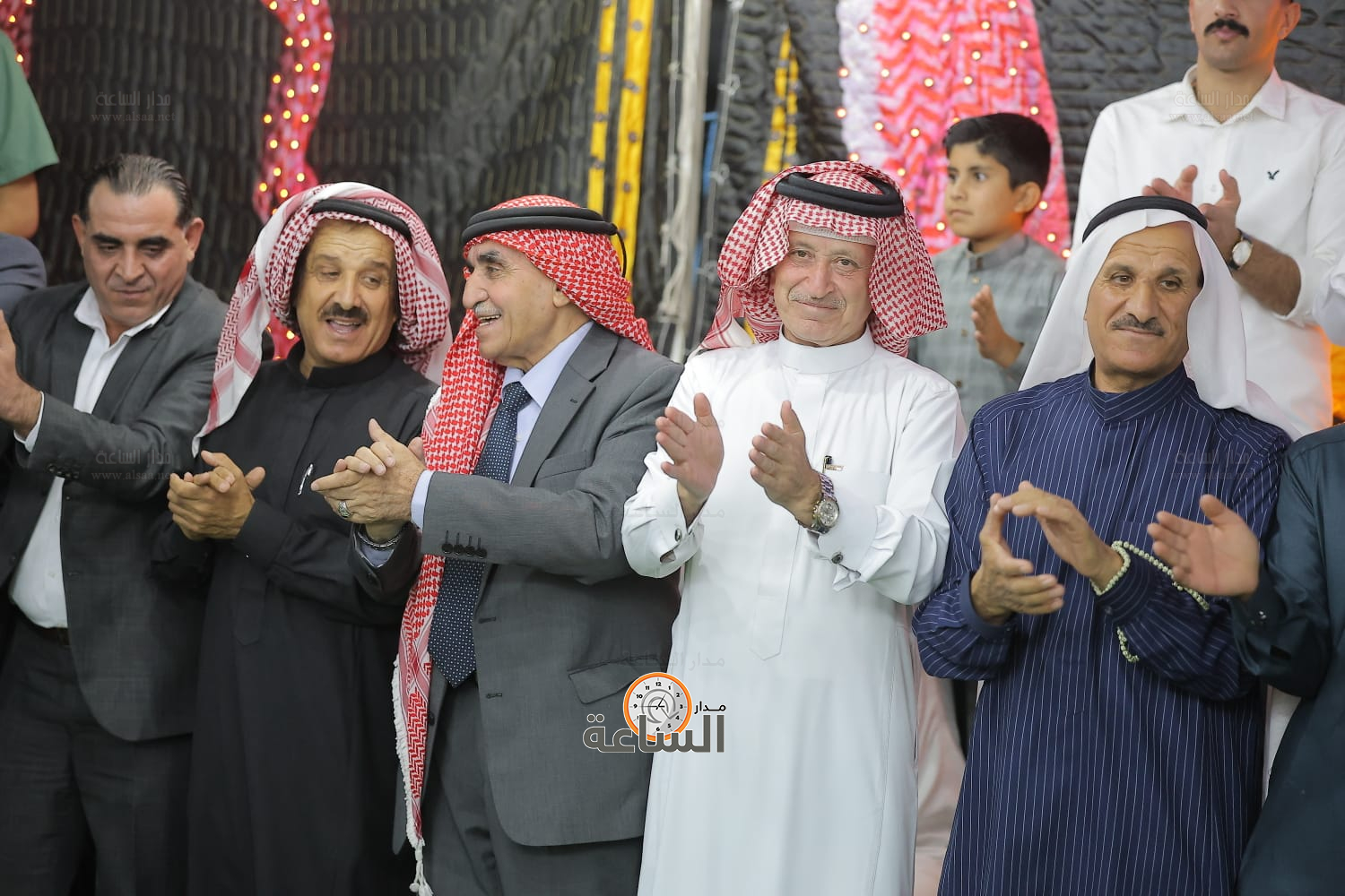 Madar Al-Saa Images 0.59269626923795