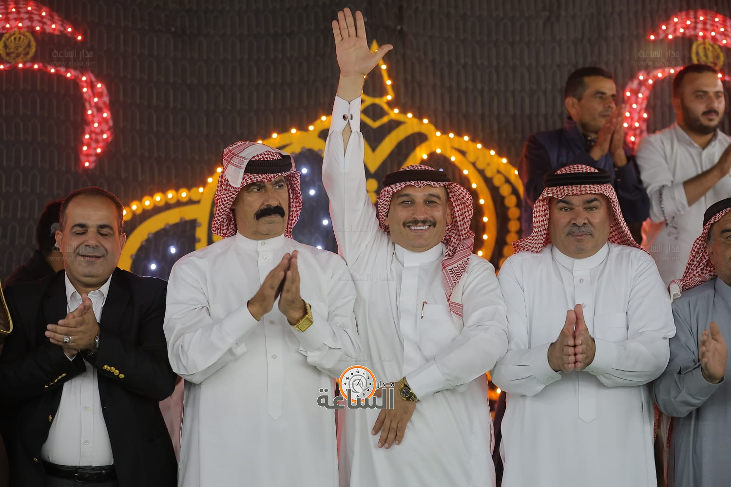 Madar Al-Saa Images 0.38544405459589504