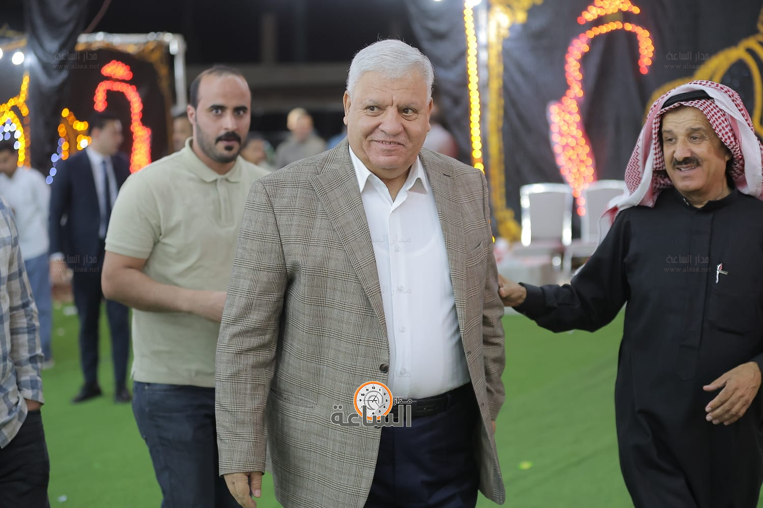 Madar Al-Saa Images 0.7846315660911725