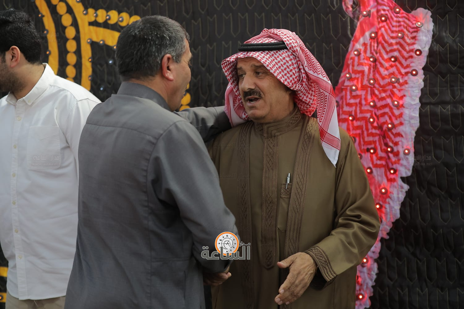 Madar Al-Saa Images 0.7700769365509529