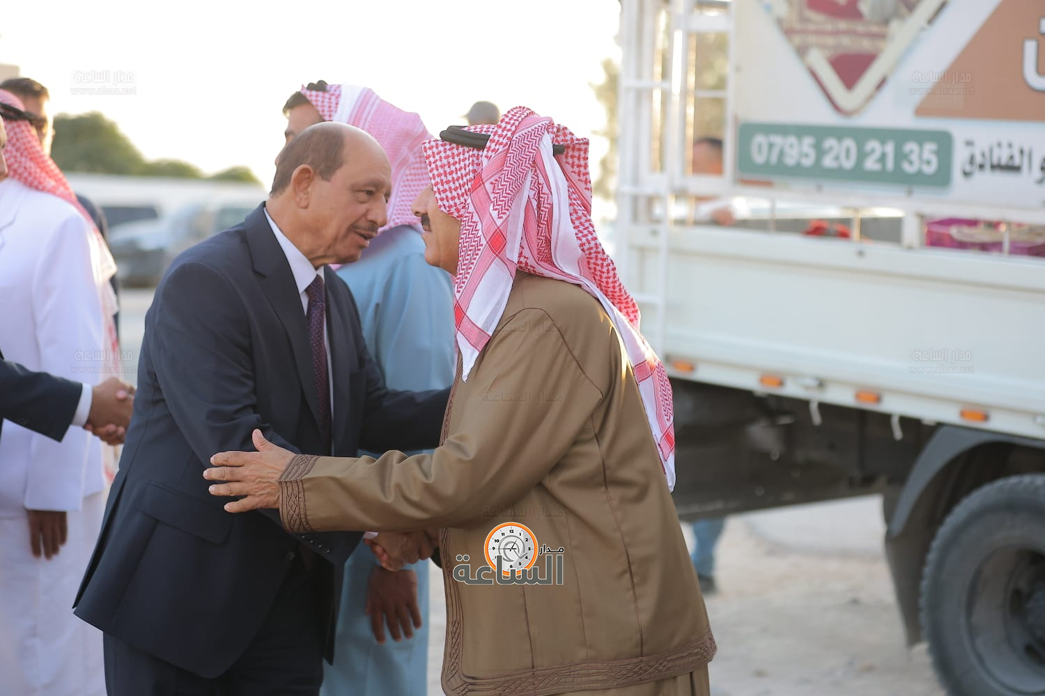 Madar Al-Saa Images 0.4663334844214101