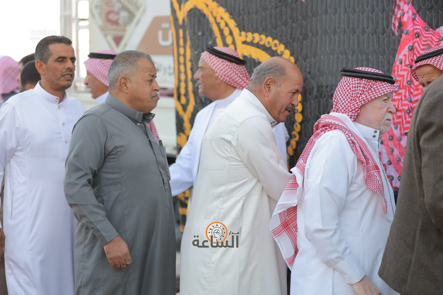 Madar Al-Saa Images 0.27458683735109923