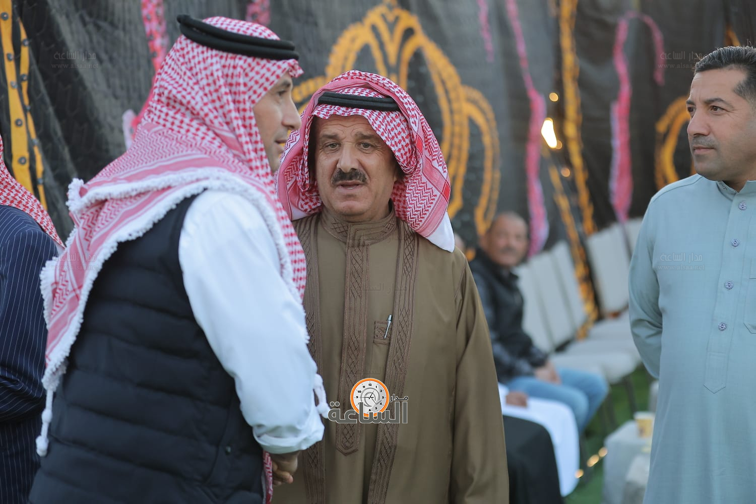 Madar Al-Saa Images 0.17203511402452