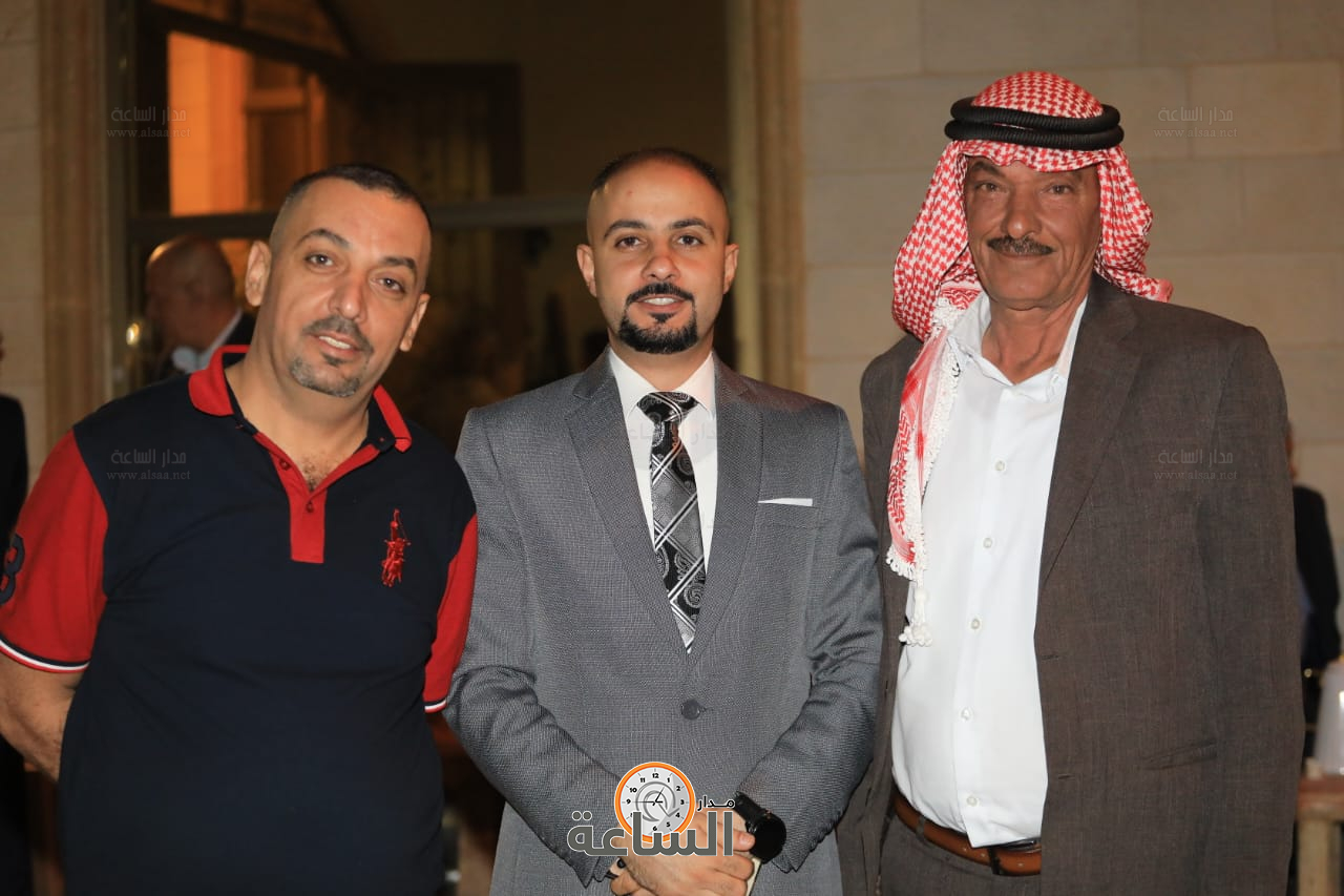 Madar Al-Saa Images 0.46407315338841526