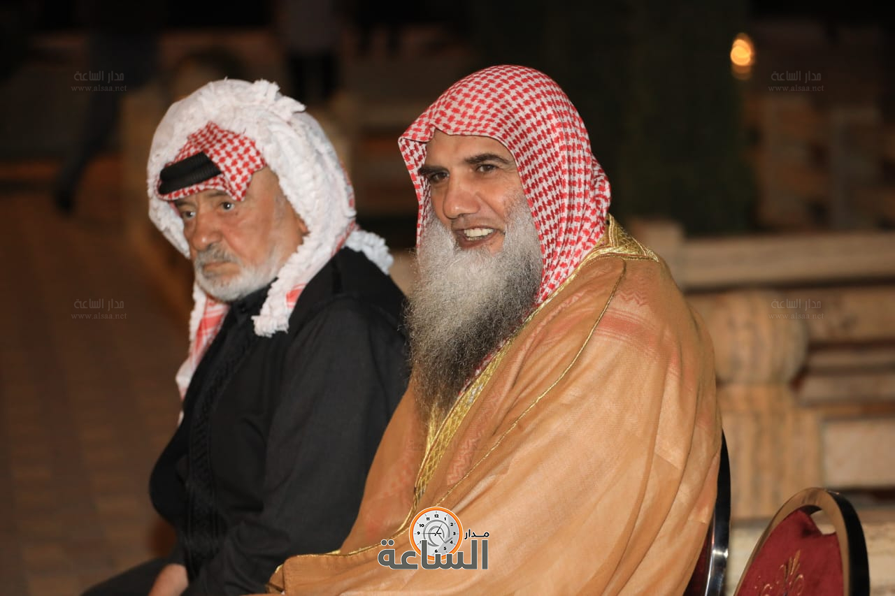 Madar Al-Saa Images 0.9102627643473992