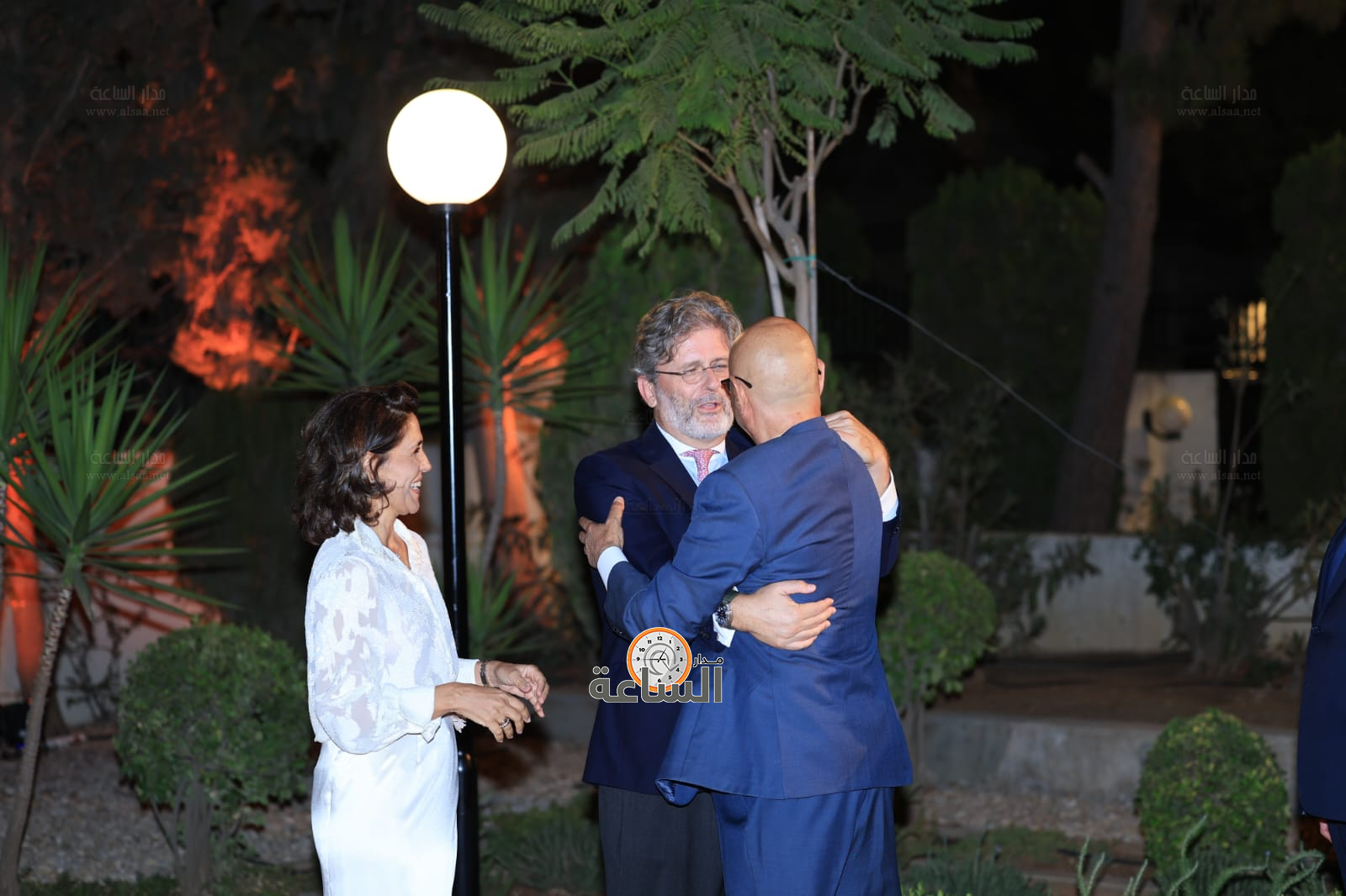 Madar Al-Saa Images 0.7755431097515088