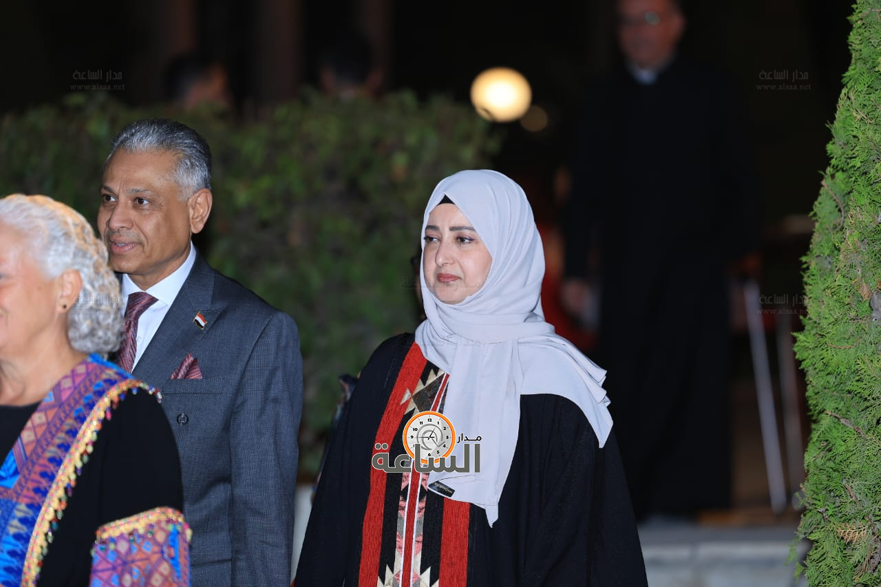 Madar Al-Saa Images 0.0025974571623208487