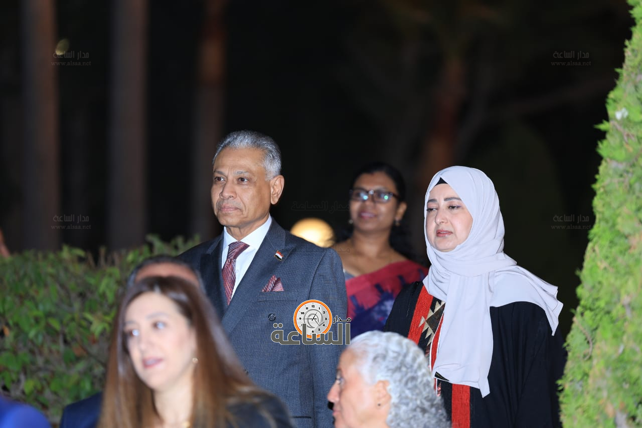 Madar Al-Saa Images 0.4784289200951839