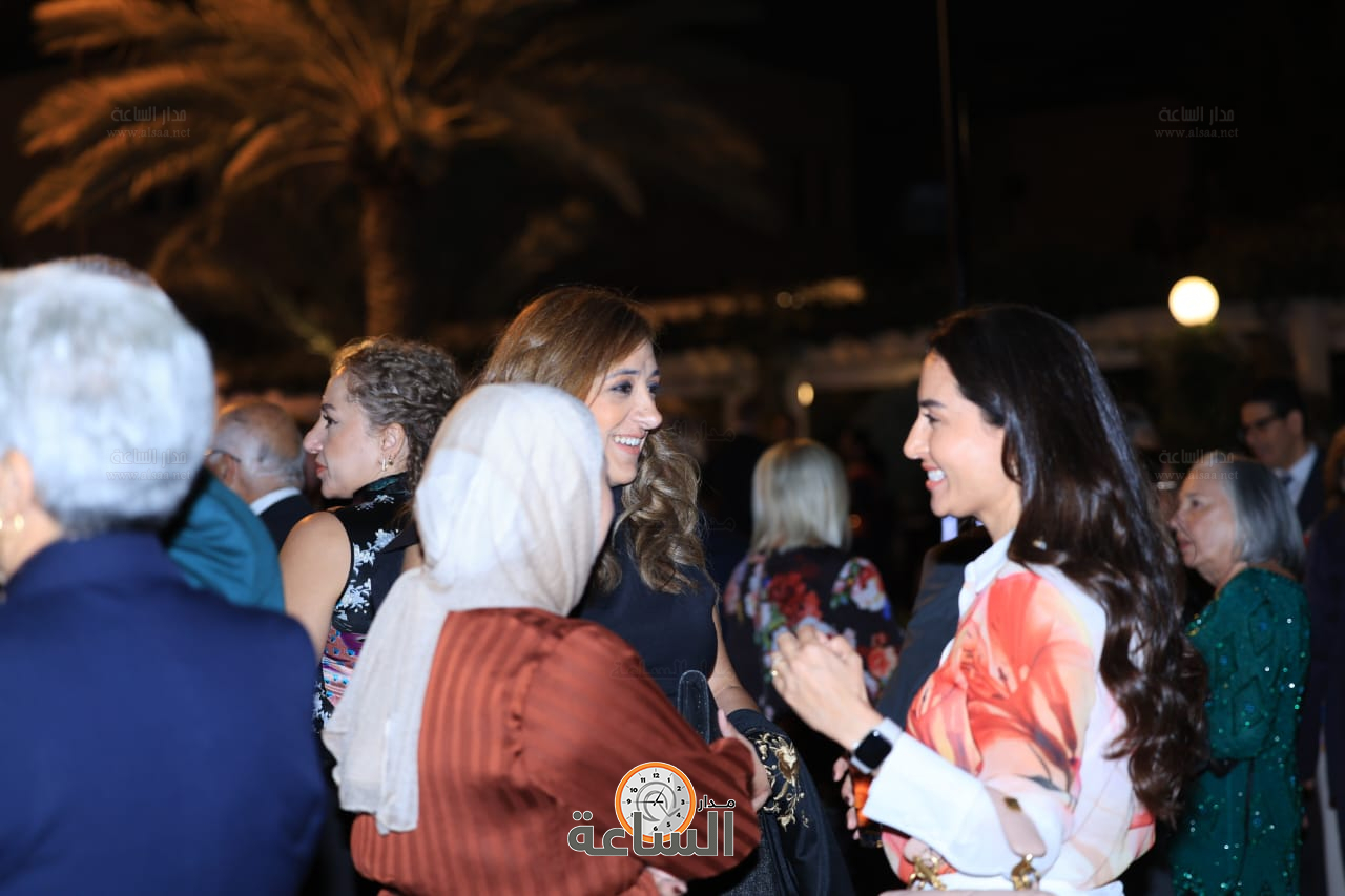 Madar Al-Saa Images 0.7932140166337552