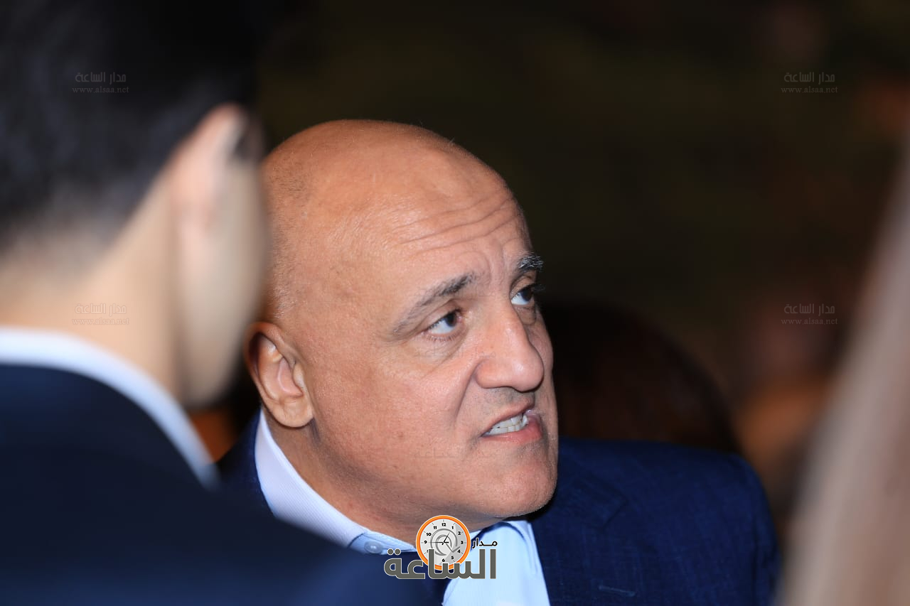 Madar Al-Saa Images 0.24939324976000155