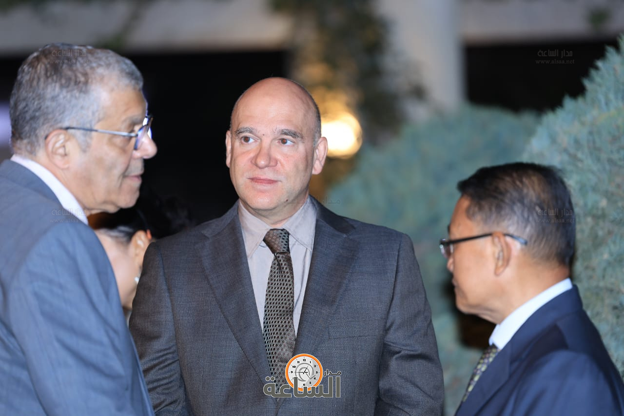 Madar Al-Saa Images 0.4560953633741974