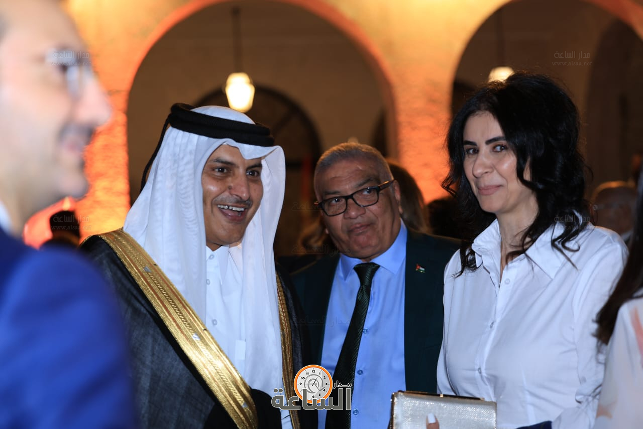 Madar Al-Saa Images 0.7979504130814283