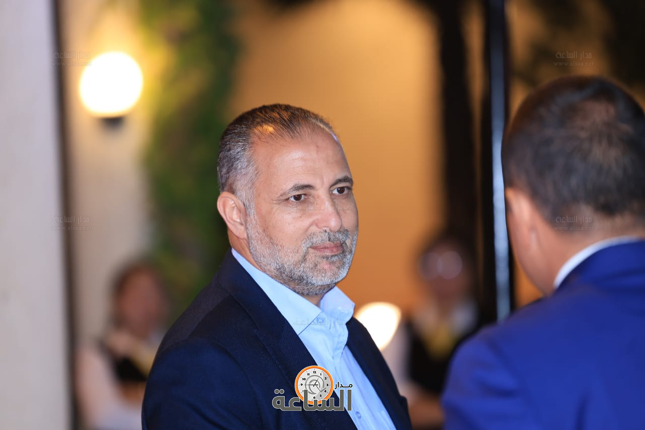 Madar Al-Saa Images 0.3368551904742825