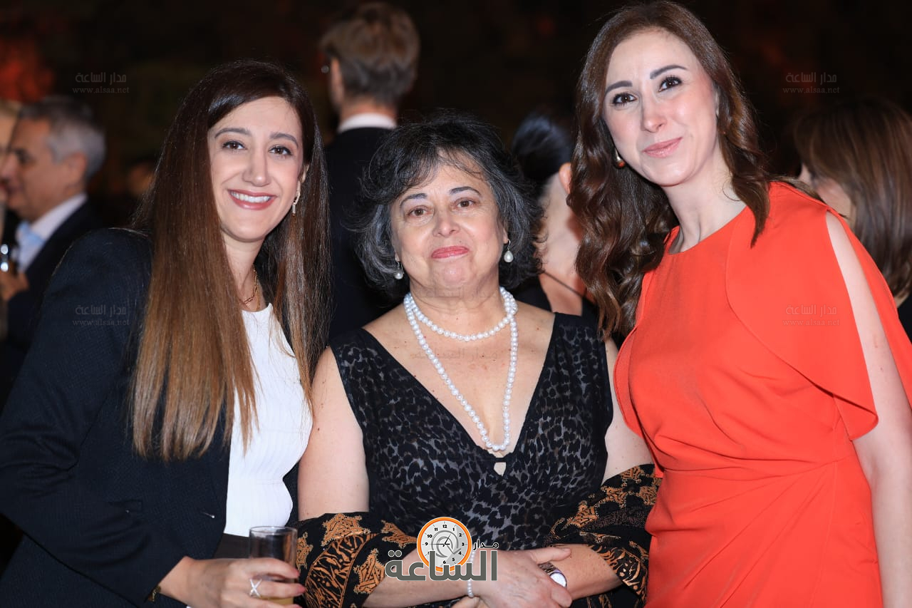 Madar Al-Saa Images 0.7422433472072565