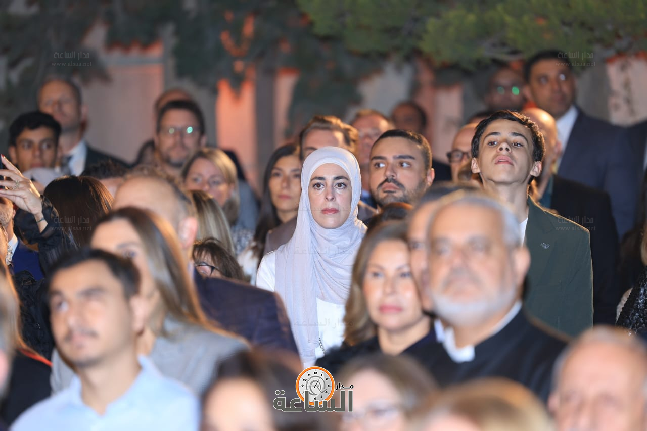 Madar Al-Saa Images 0.5106604596142834