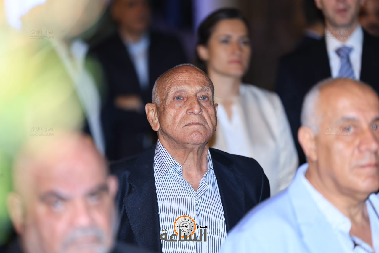 Madar Al-Saa Images 0.9686307193717933