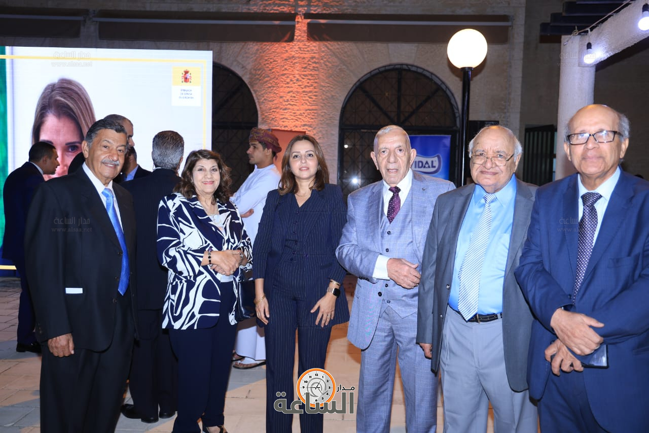 Madar Al-Saa Images 0.8666423130414778