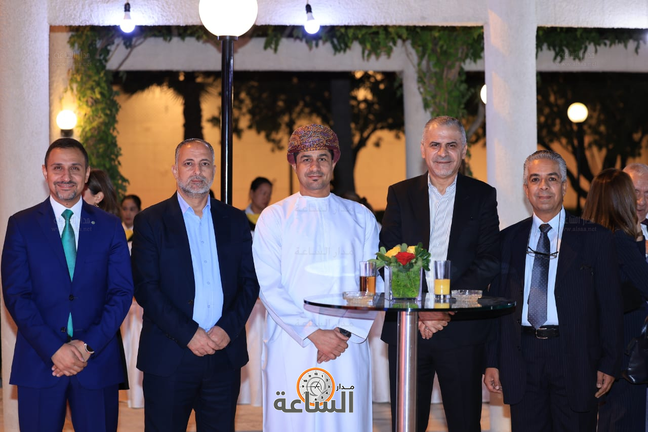 Madar Al-Saa Images 0.6745504383484594