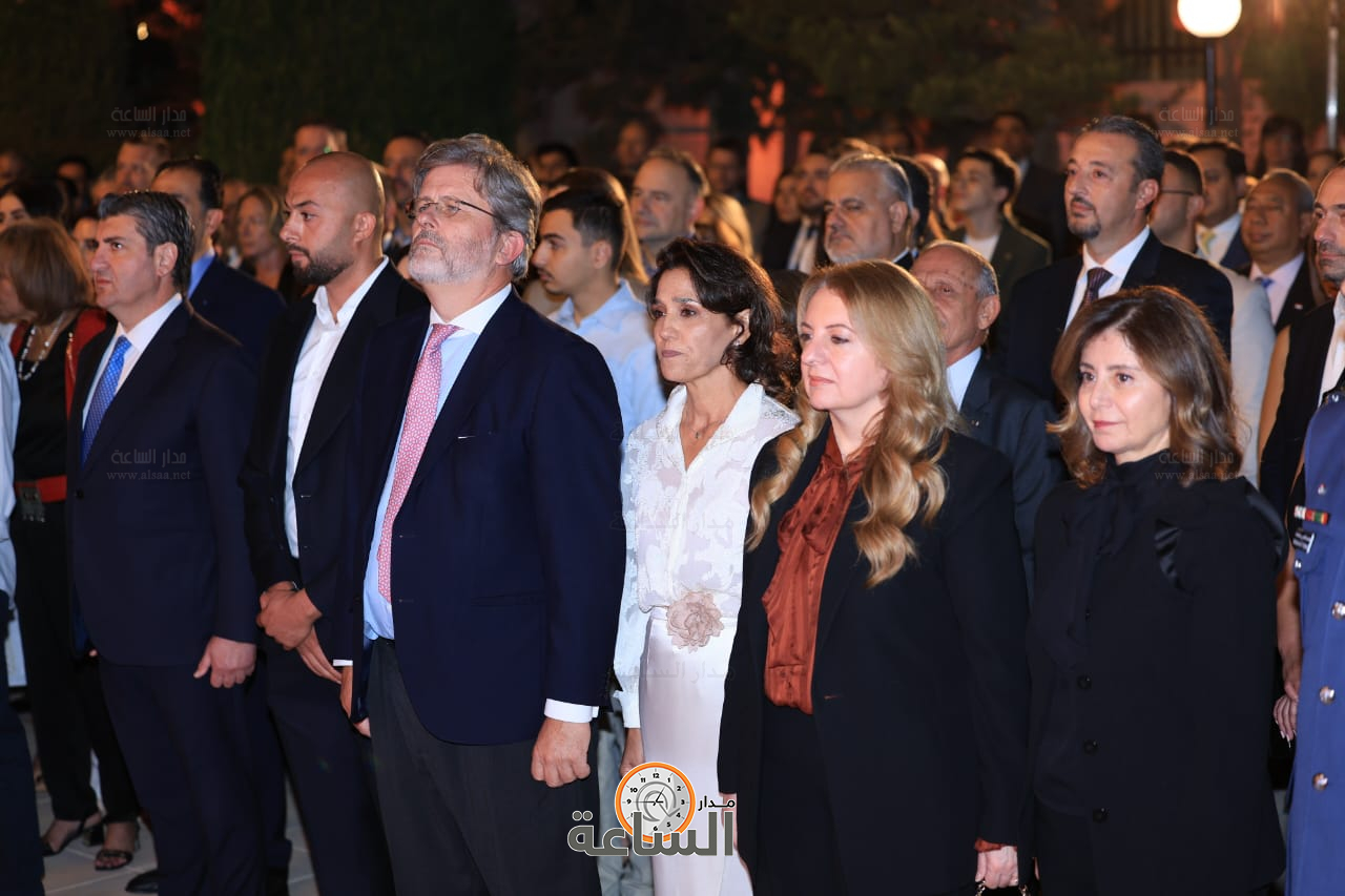 Madar Al-Saa Images 0.11639533600116703