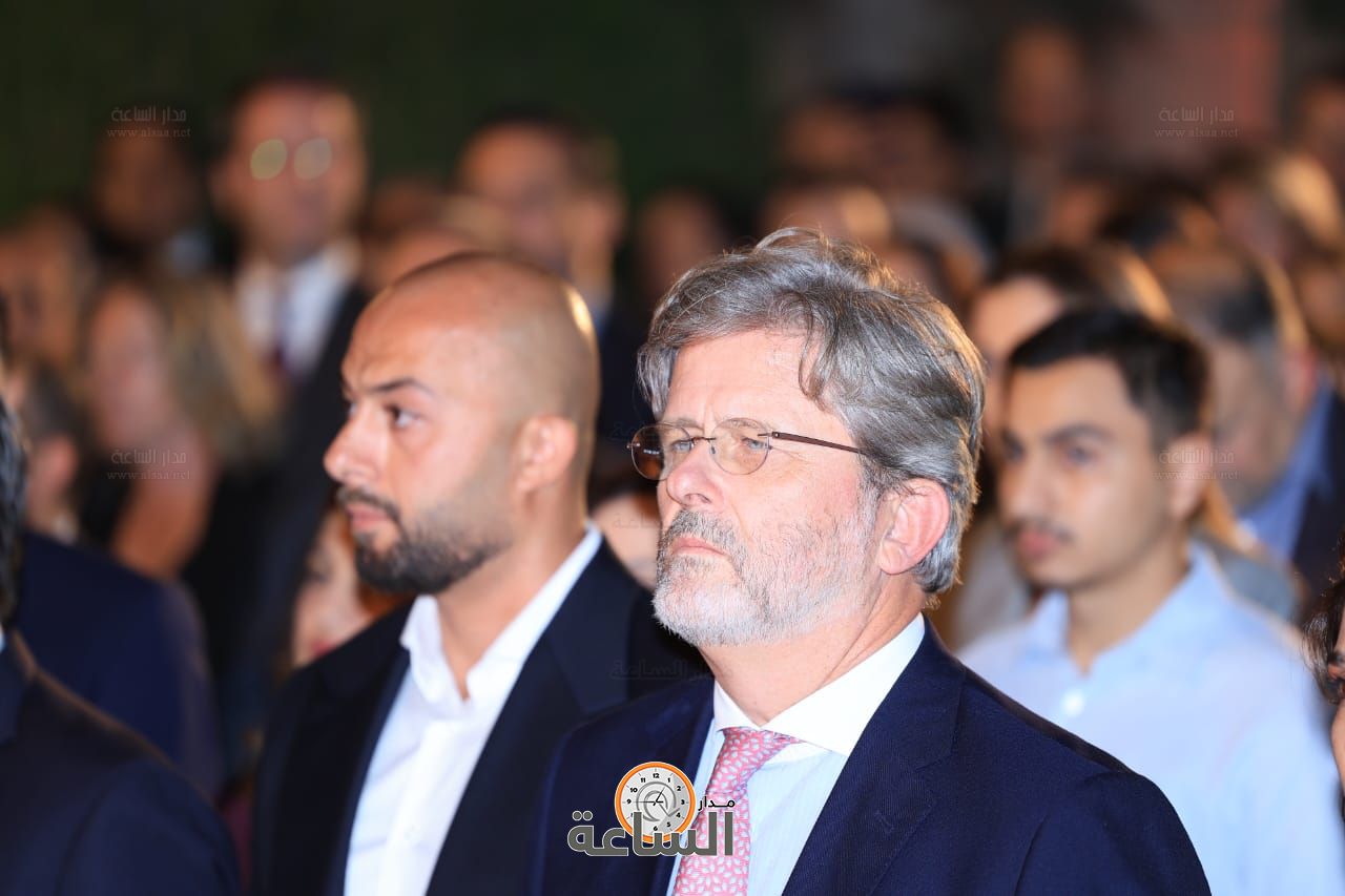 Madar Al-Saa Images 0.2061772960314574