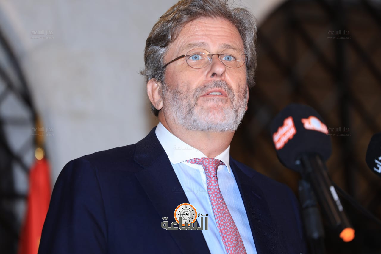 Madar Al-Saa Images 0.5648541969203322