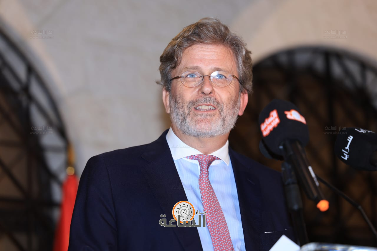 Madar Al-Saa Images 0.4412766292401512