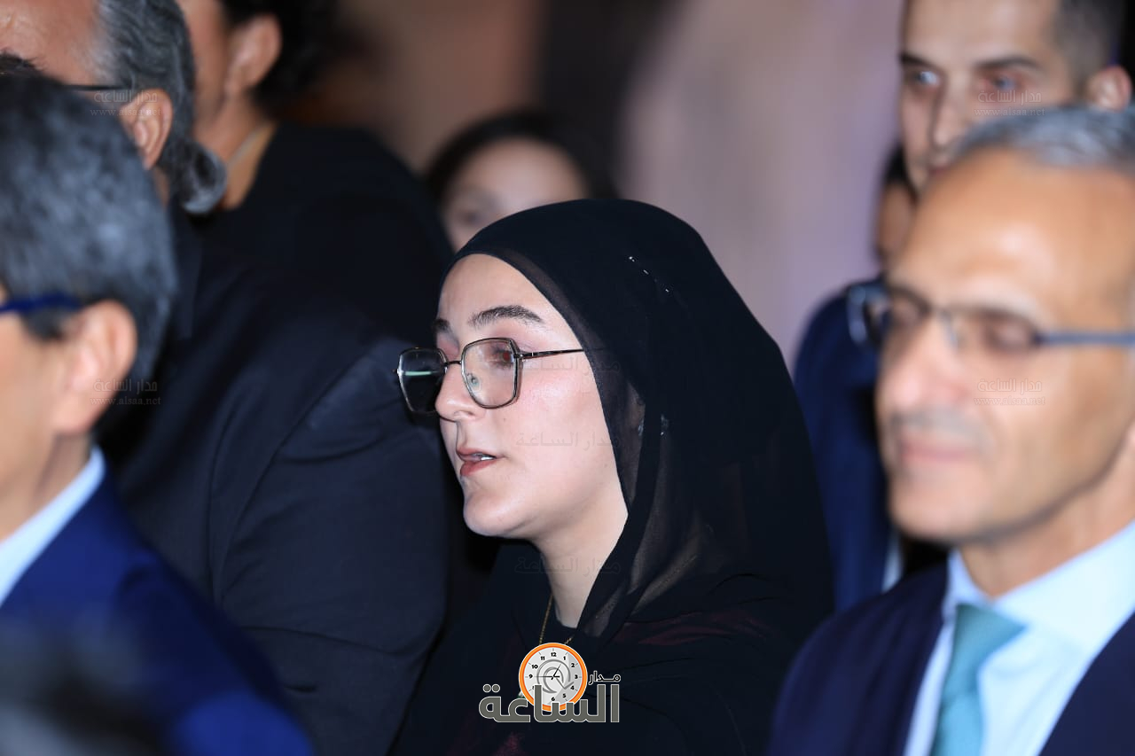 Madar Al-Saa Images 0.7002327453303687