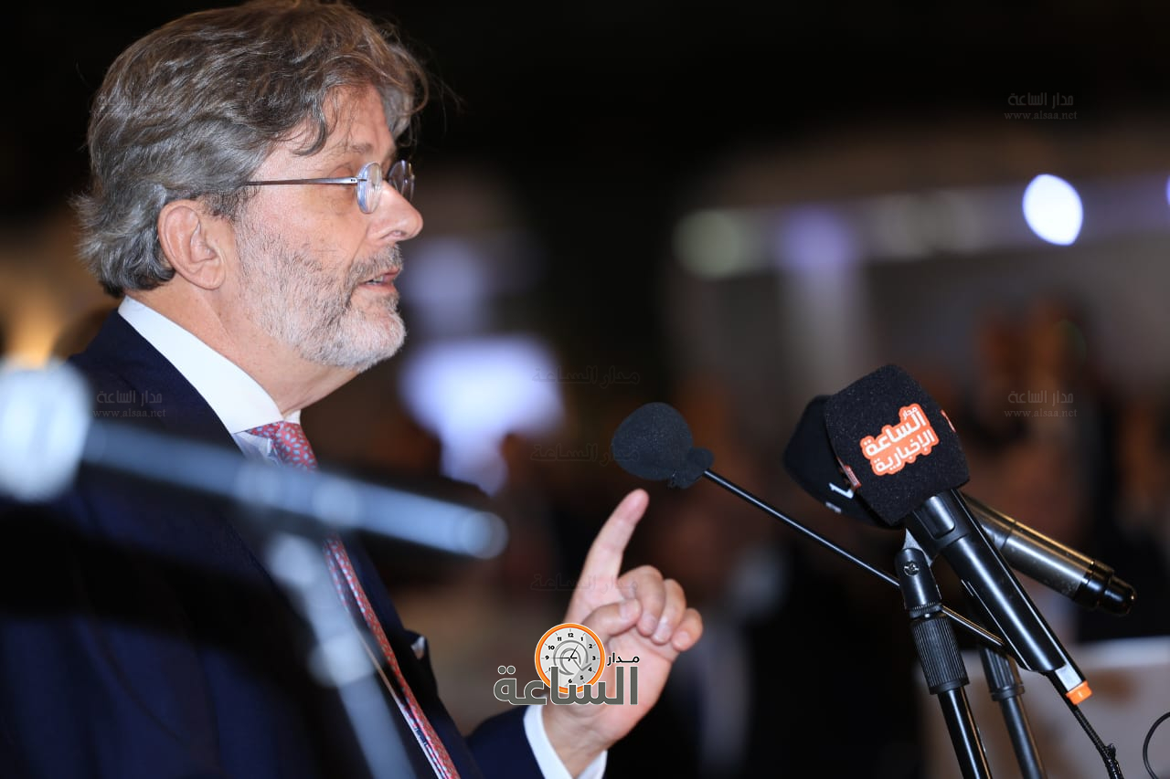 Madar Al-Saa Images 0.9887005041730701