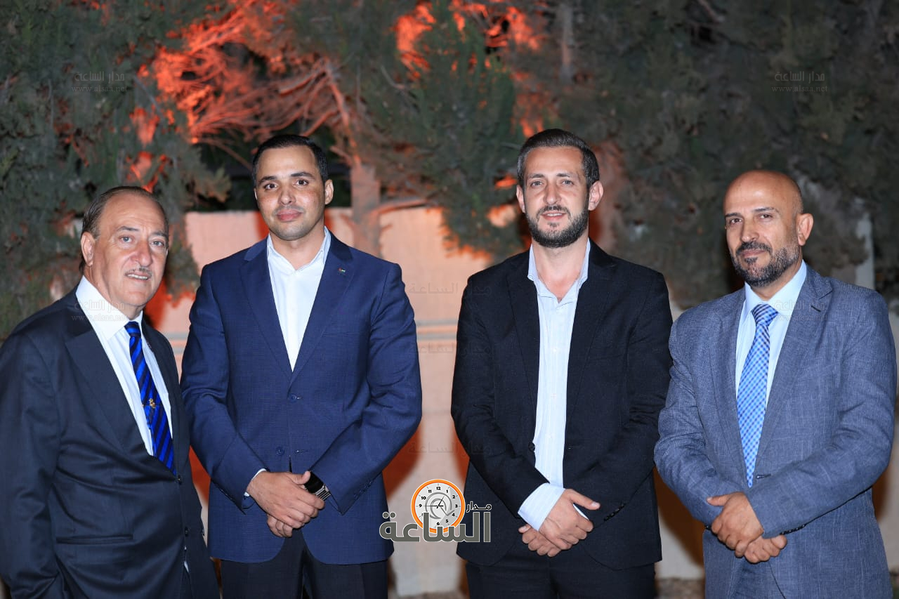 Madar Al-Saa Images 0.28044828984433634